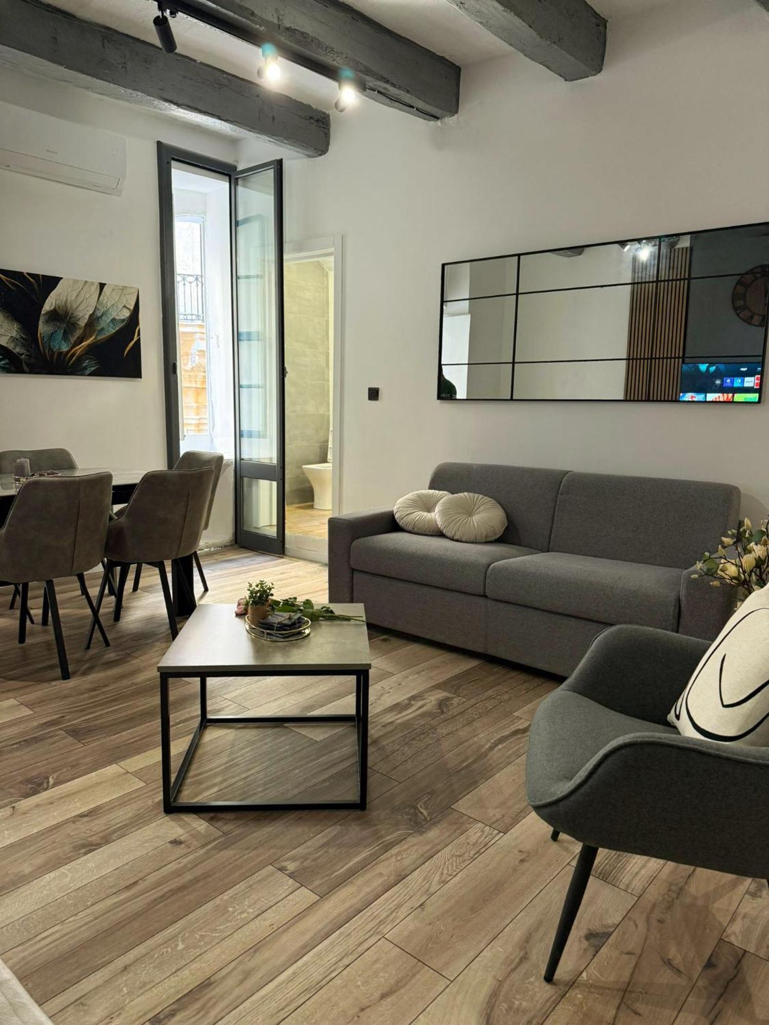 Iconic Apartment Valletta